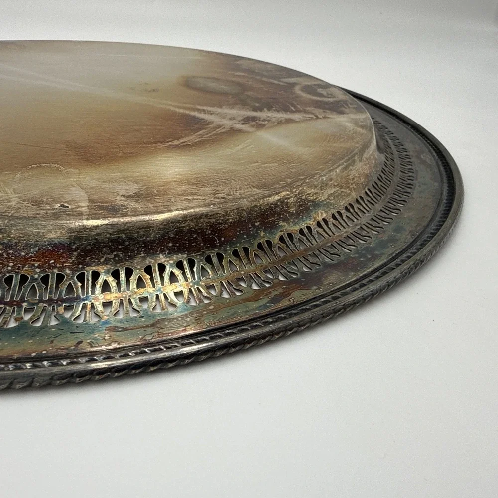 Vintage WM Rogers Silver Plate Serving Tray Platter 14.5